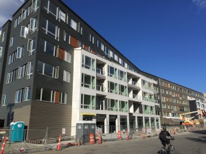 Nearing completion on Cambridgepark Dr: The Fuse apartments (244 units)